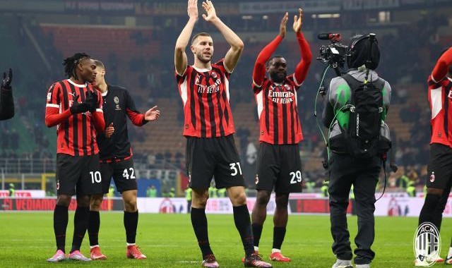 冬窗用满“五换名额”，翻新米兰展现全新面貌