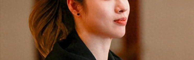 kaiyun网站-原来她就是江苏女篮教练，年轻美貌实力并存，击败卫冕冠军广东队